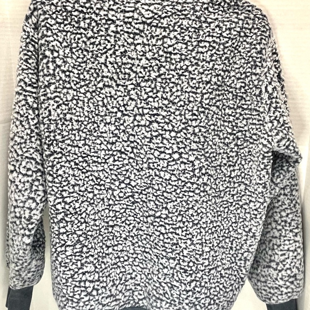 Express One Eleven Faux Fur 1/2 Zip Sherpa Fleece Size XS, Previously Loved - Picture 3 of 9